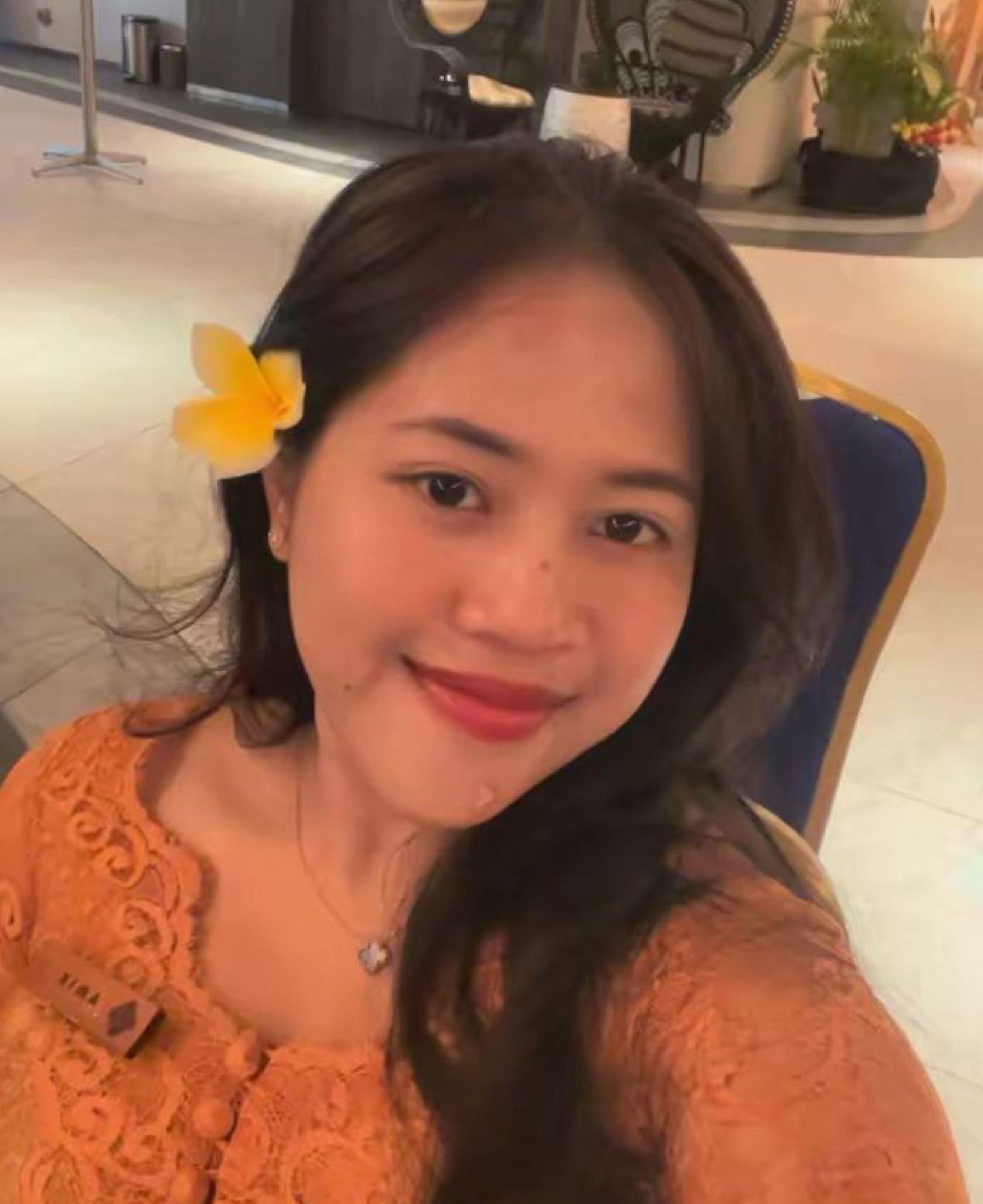 Ni Kadek Amik Prasinta